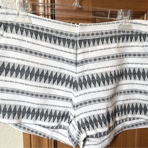 Black and white patterned shorts